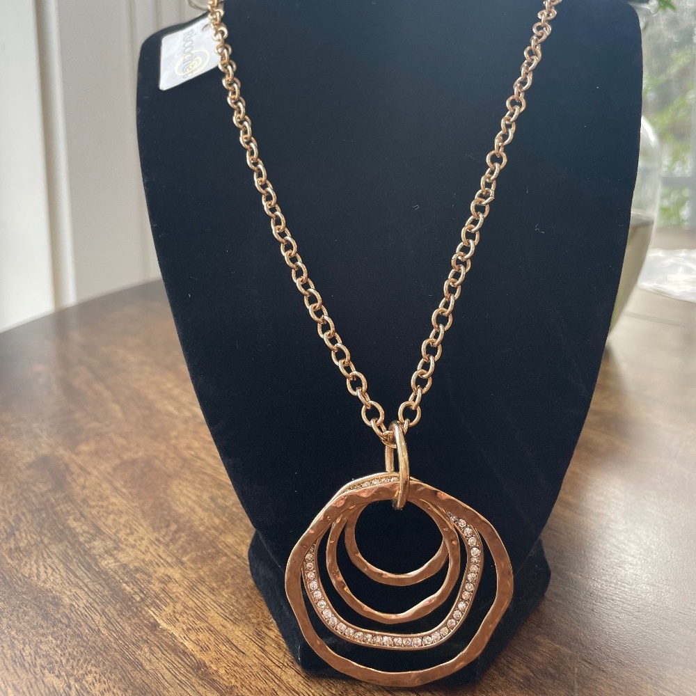 Ricochet necklace NEW!